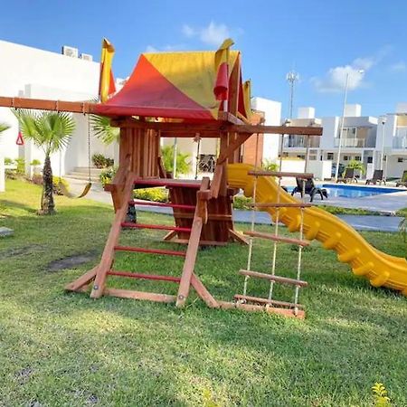 Elegante Y Preciosa Casa Con Excelente Ubicacion Villa Cancún Exterior foto