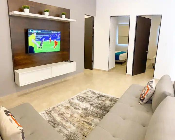 Elegante Y Preciosa Casa Con Excelente Ubicacion Villa Cancún Exterior foto