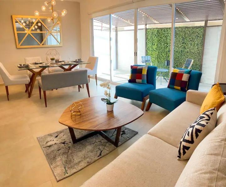 Elegante Y Preciosa Casa Con Excelente Ubicacion Villa Cancún Exterior foto